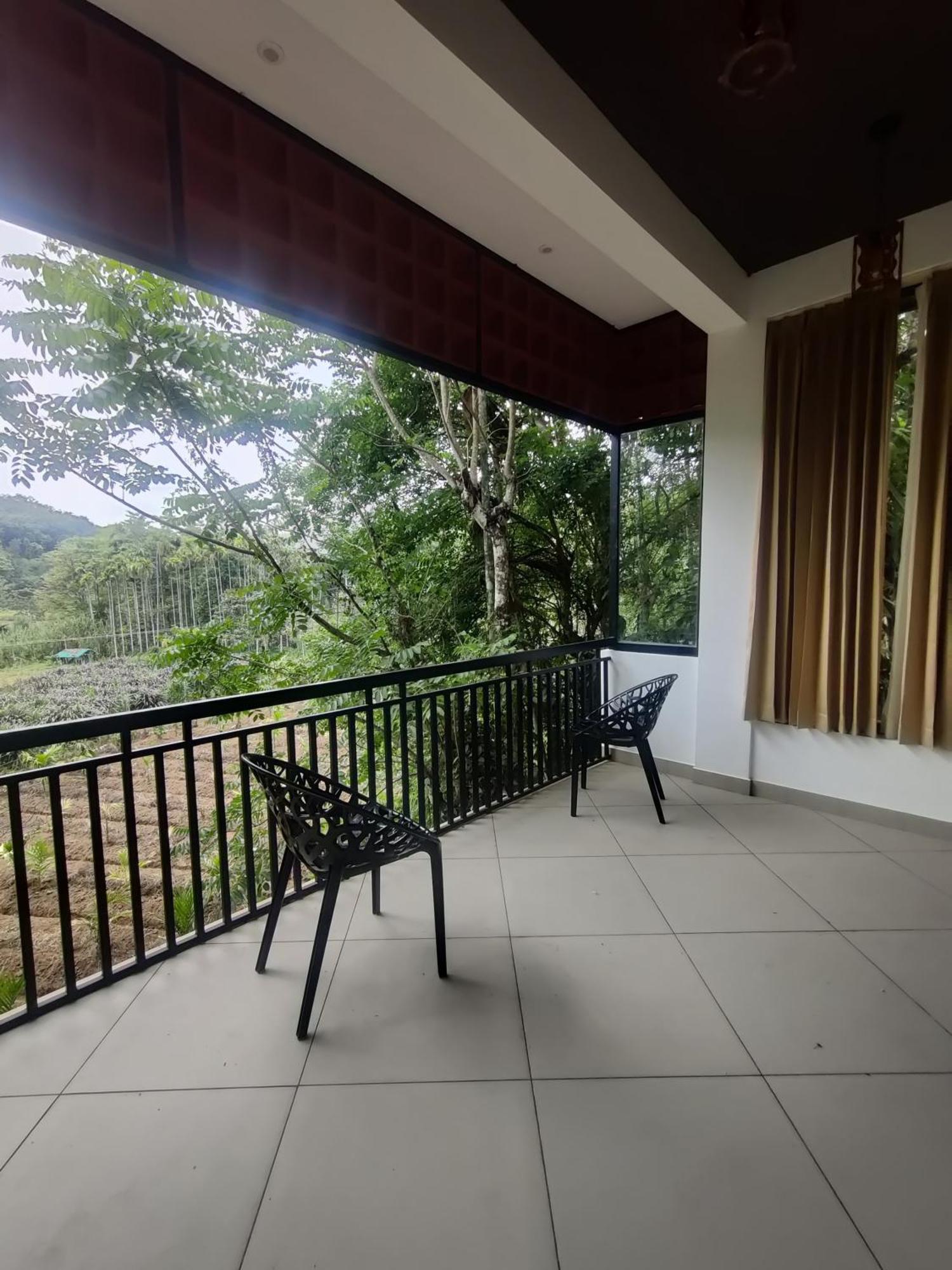 Exoticaholidays Sultan Bathery Ngoại thất bức ảnh